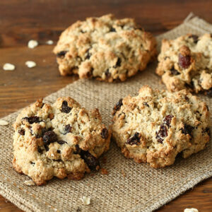 Oatmeal cookies on burlap